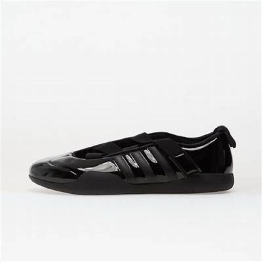 ADIDAS TAEKWONDO BY CAROLINE HÚ X EDISON CHEN'S CLOT